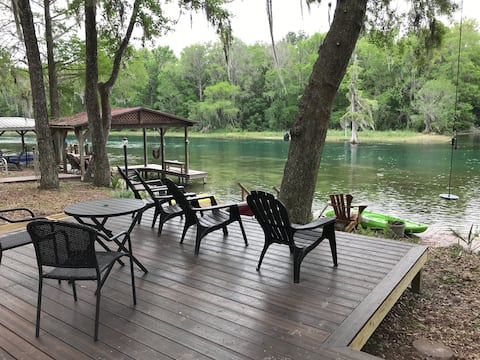 Palm Waters Riverhouse