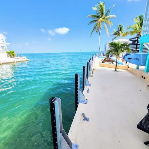 King Master, 2BR, 2BA, 35' Seawall, SUP, Kayaks