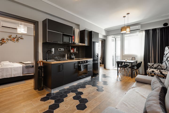 Arvanitidis Suites Anesis central luxury suite