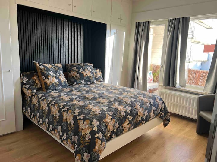 Dormitorio 1 con terraza.