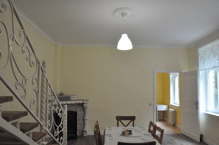 House near to Schönbrunn – Free Parking gallery image 3