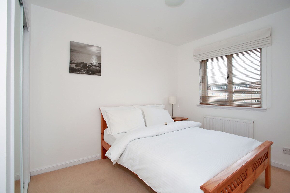 Double bedroom # 3 with large double bed for two 