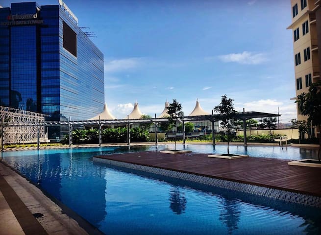 Feel at Home in Makati CBD