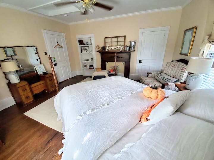 Wirtz Vacation Rentals & Homes Virginia, United States Airbnb