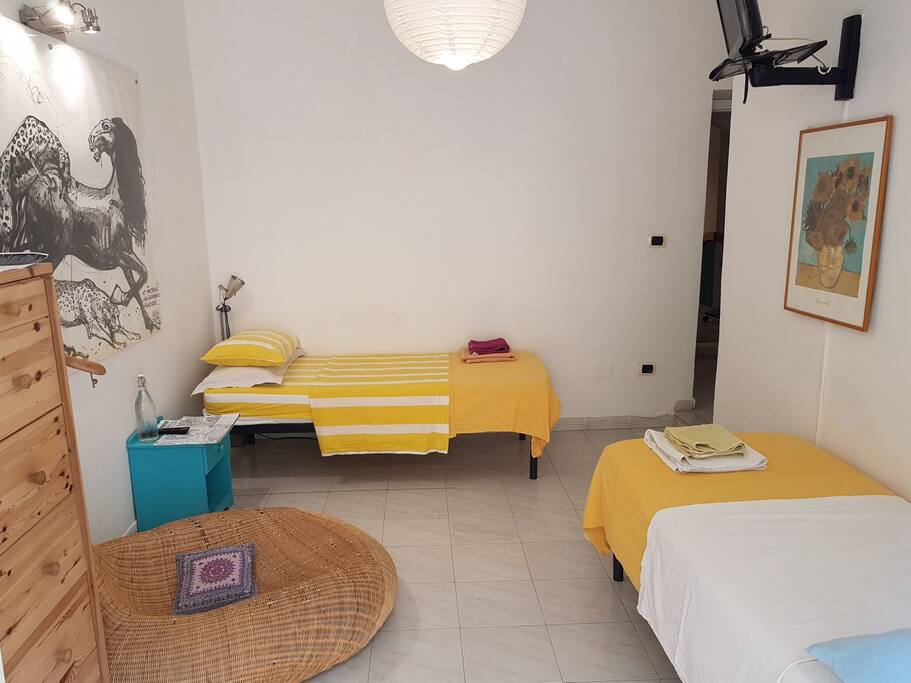 twin room, another disposition