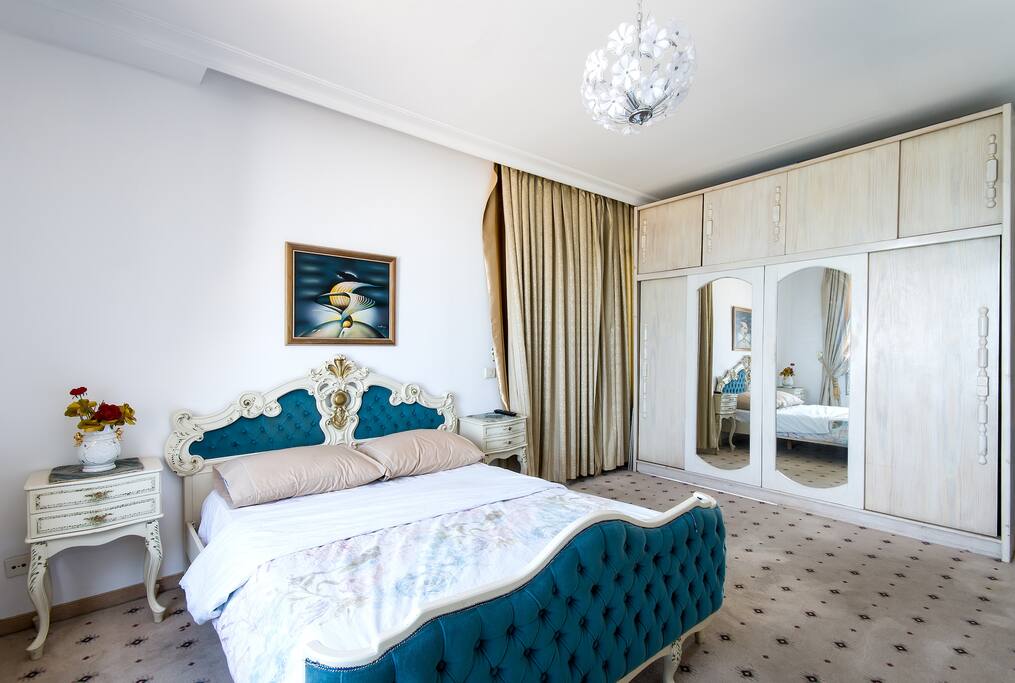 big bedroom2