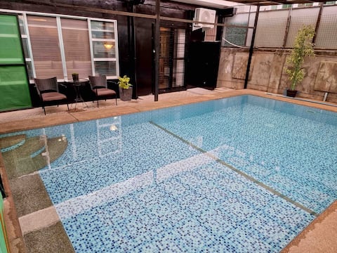 4 Bedroom Vicarville Resthouse