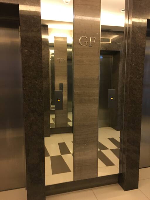 Ground floor elevator