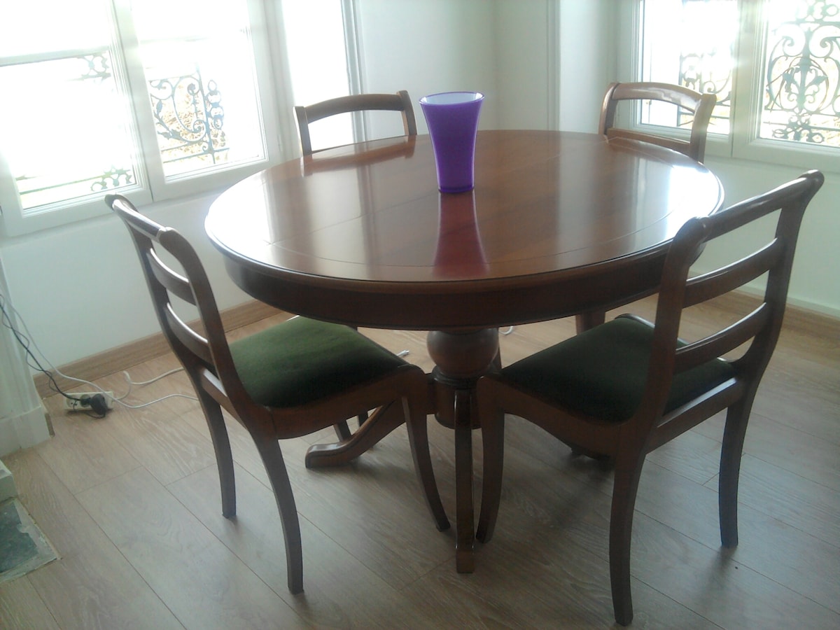 Propriété Airbnb réussie: 2-room apartment, small sea view, fenced garden, private parking à Plougonvelin