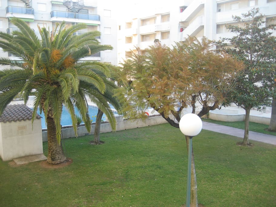 zona ajardinada