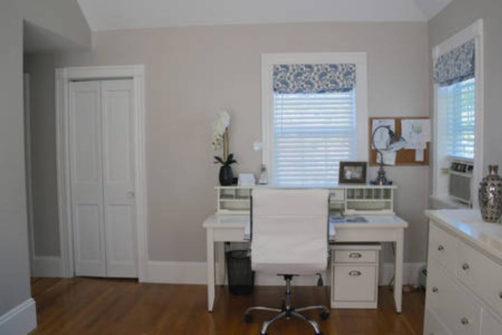 Desk and walk-in closet