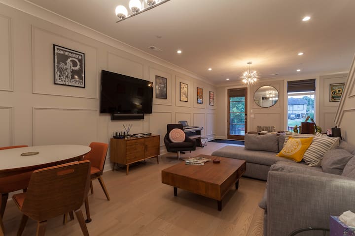 Mid-Century Inspiration in the Center of Nashville