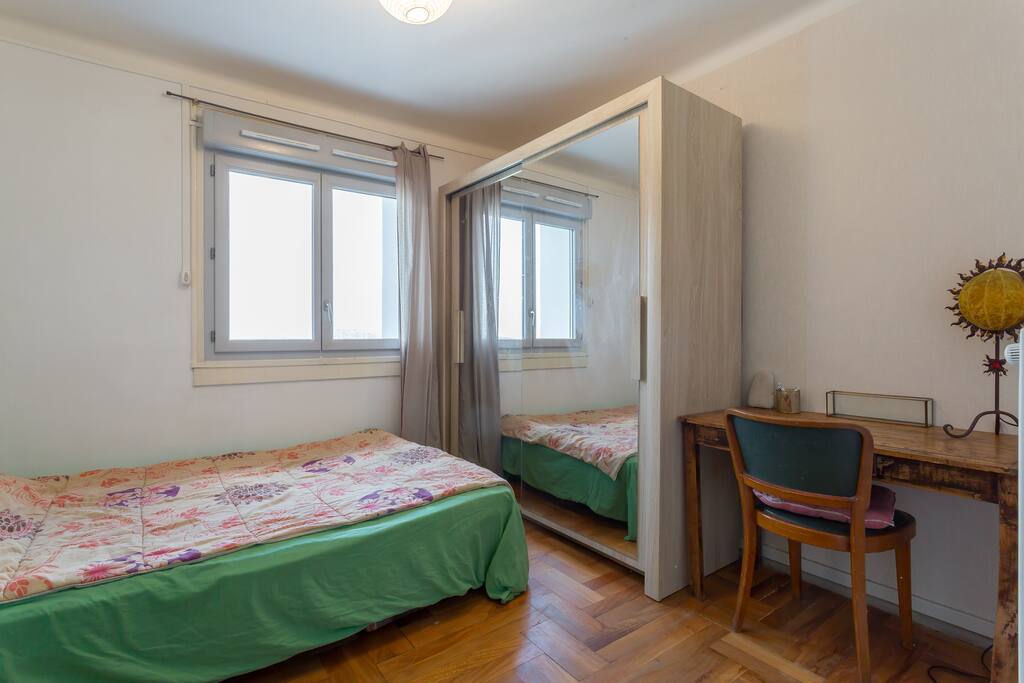 2 me chambre avec vue sur le fleuve
