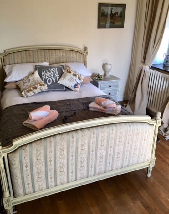 Comfy Bed
