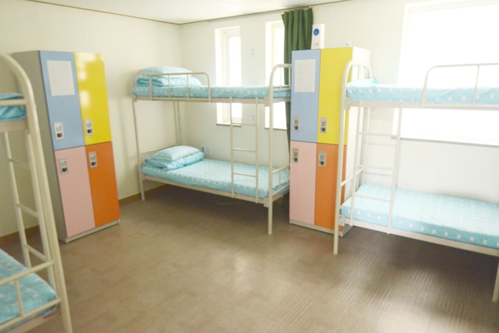 6Bed dormitory