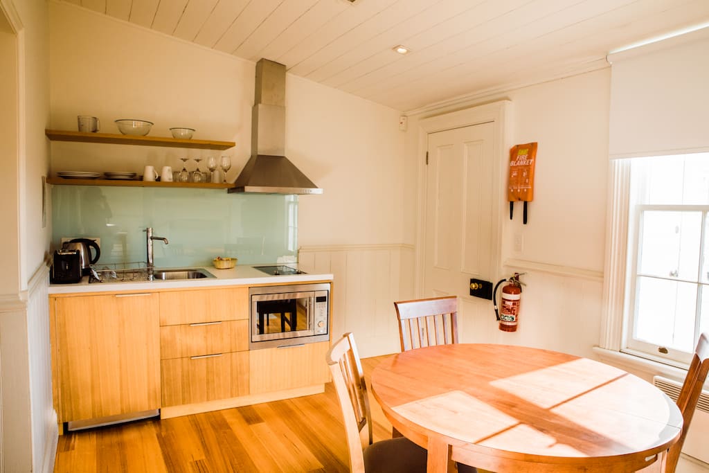 Sunny Kitchen