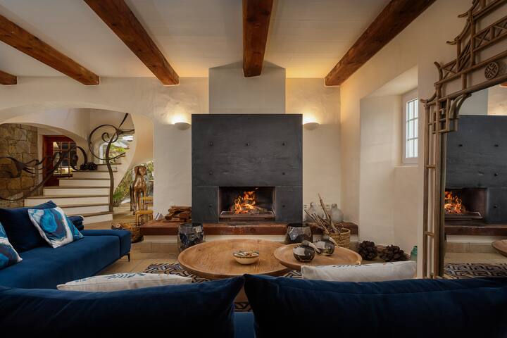 Writer’s Cottage – Luxury Home Inspiration gallery image 3