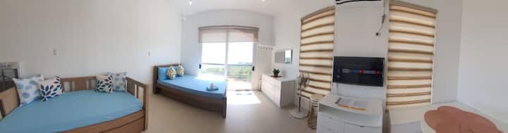 Camaya Coast Beach Villa - Mariveles