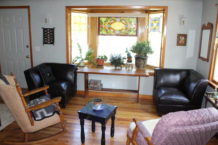 A Charming Home In The Heart Of Loveland. - Loveland