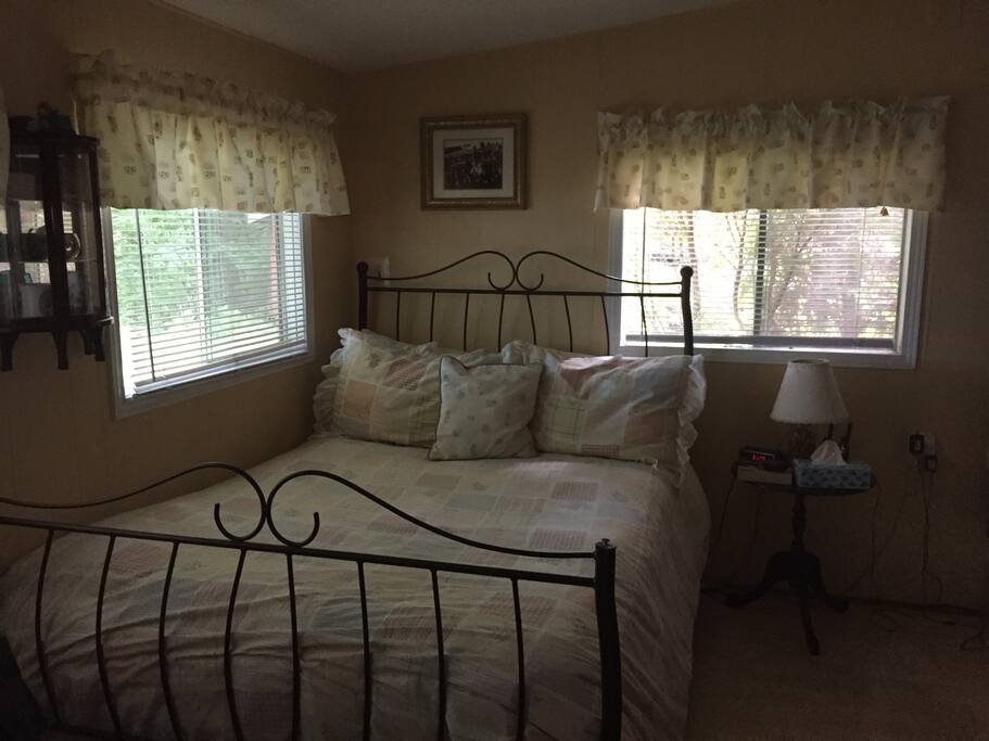 Main bedroom.