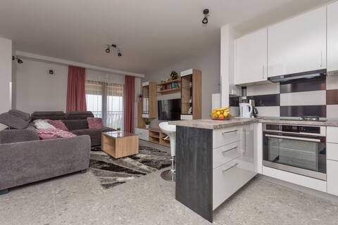 Top performing Airbnb: Apartment Angela in Veliko Brdo
