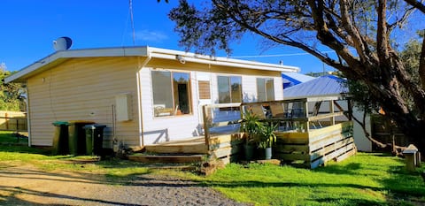 Top Airbnb: Empire Beach House Bird Rock Jan Juc in Jan Juc