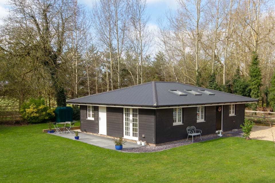 Breckland Cottage - Secluded Country Getaway — photo 1