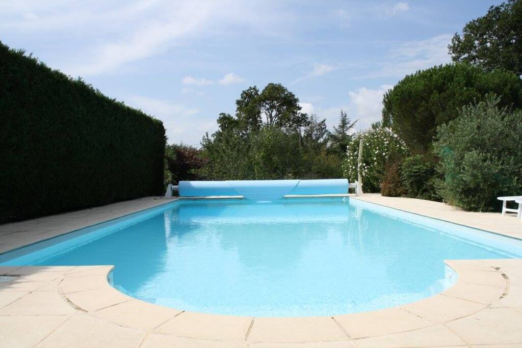 Heated Flood Lit 6x12m swimming pool