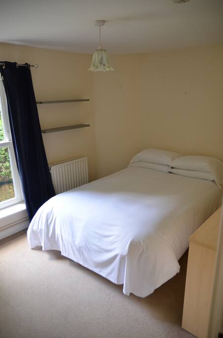 Double bedroom 1
