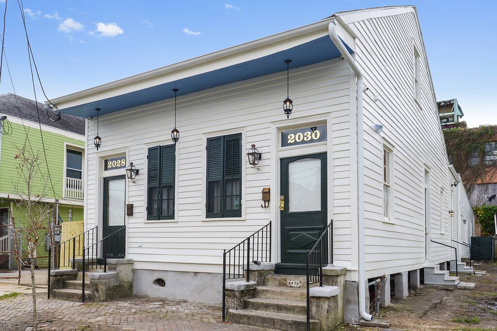 Iberville Quarter 4- front facade