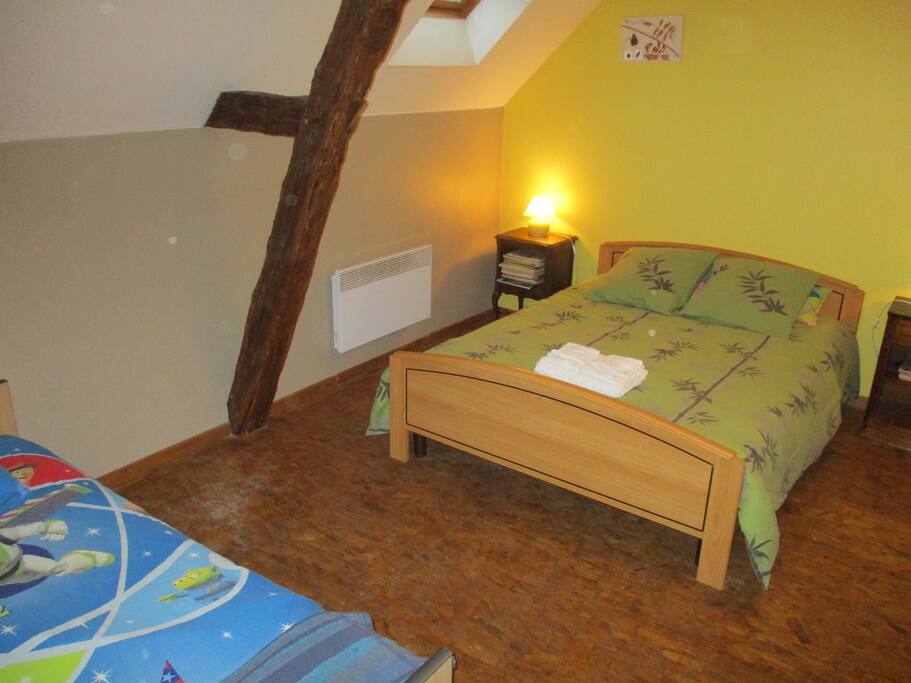 CHAMBRE ADULTES-ENFANTS