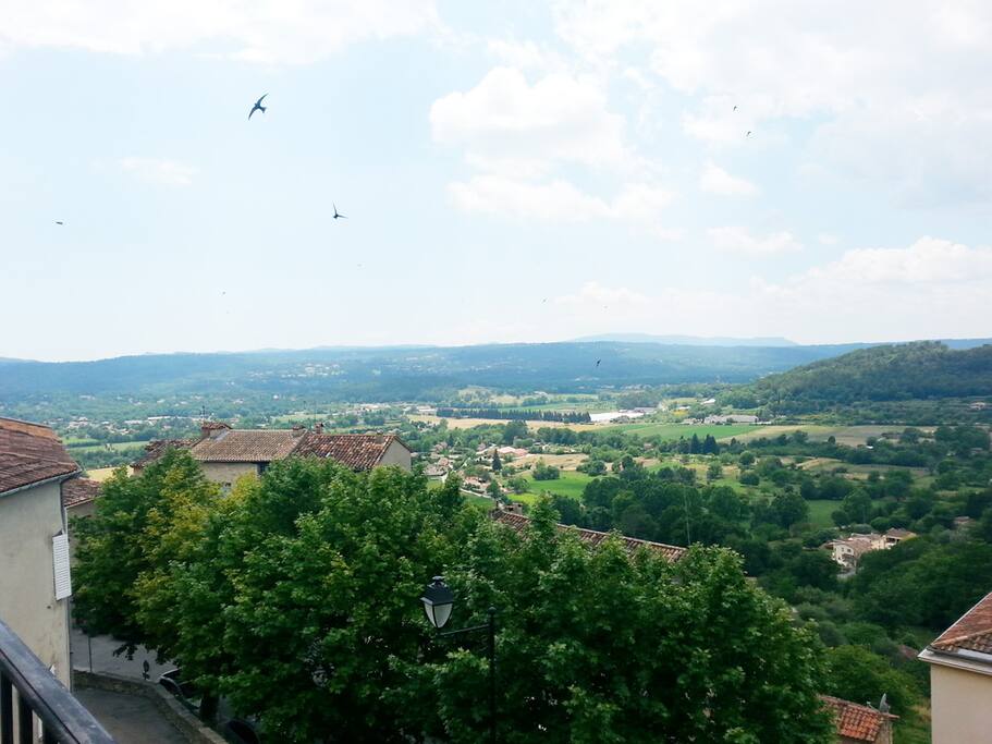 Magnifique vue de la plaine à partir du balcon