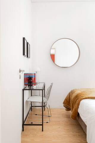 Walk to the National Theater From a Central Apartment gallery image 5