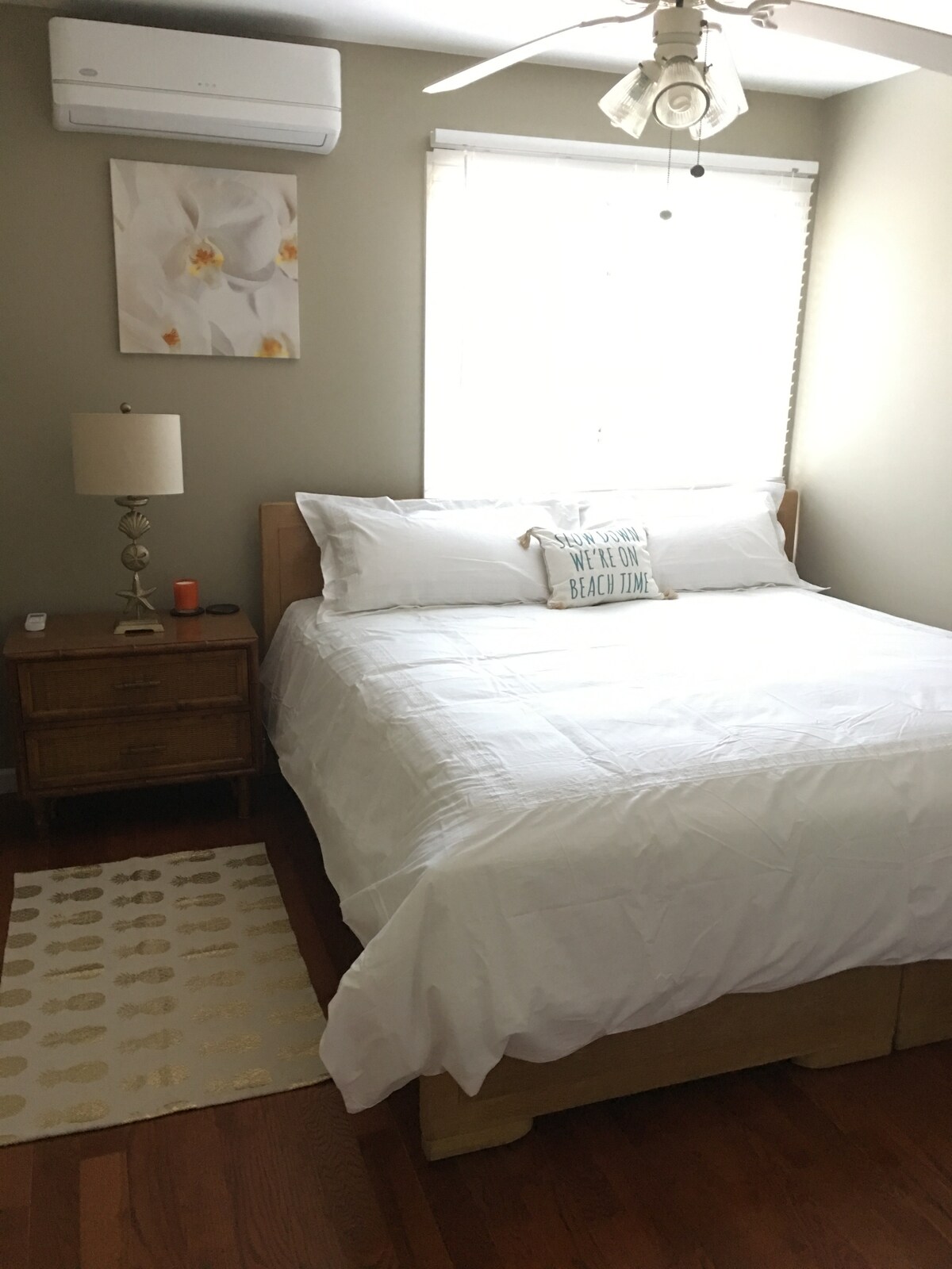 Spavaće sobe br. 3 i br. 4 imaju 2 odvojena kreveta koji se po želji mogu prilagoditi na bračni krevet (1,8x2)