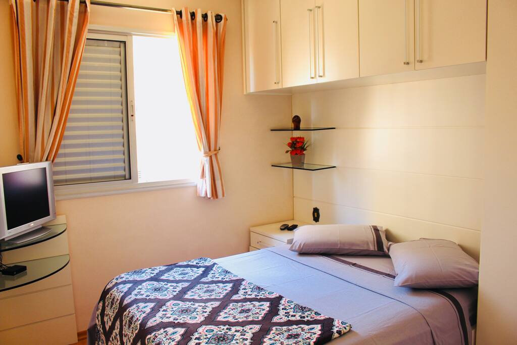 quarto casal