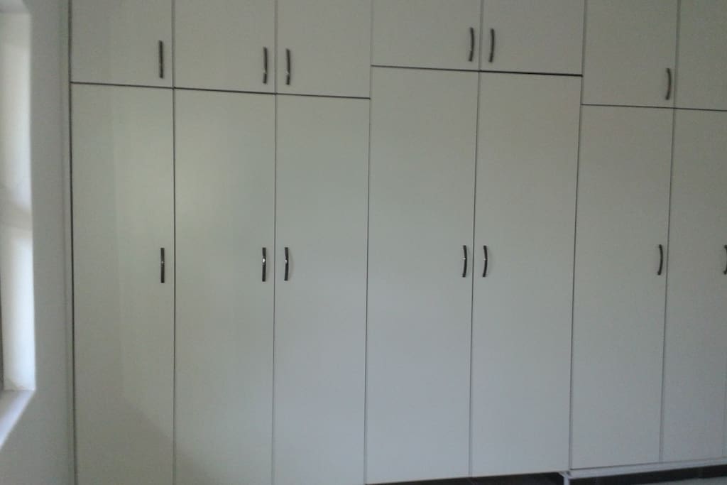 plenty of cupboards in both bedrooms