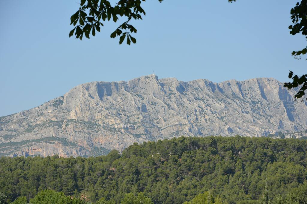 Vue sur la Sainte Victoire
