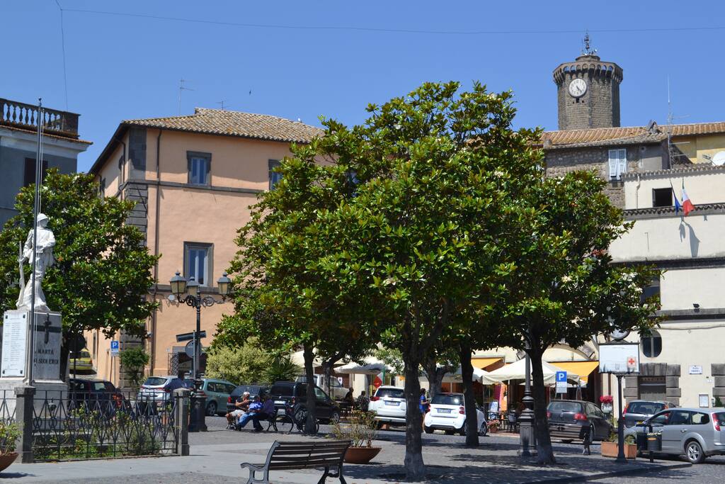 PIAZZA UMBERTO I