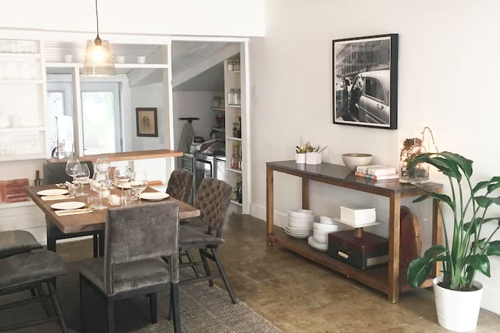 Home in South Austin