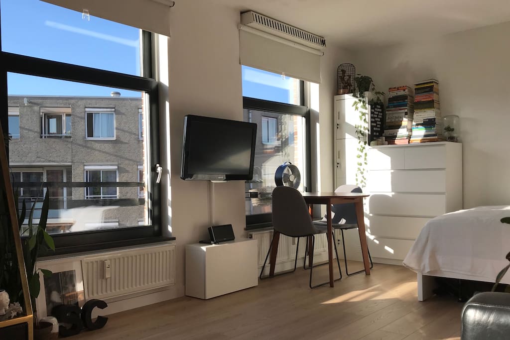 TV with netflix