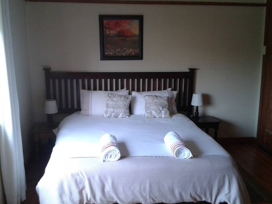Queen Bed
