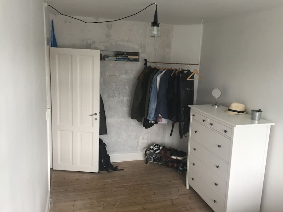 Beedroom