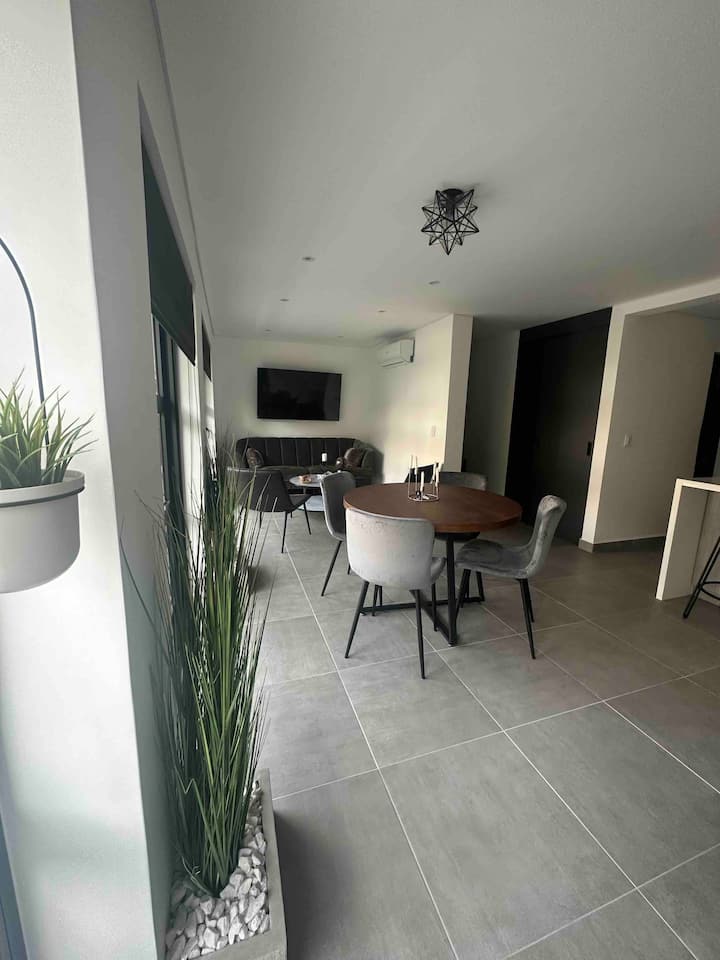 Apt 300 With A/c And Jacuzzi - Envigado