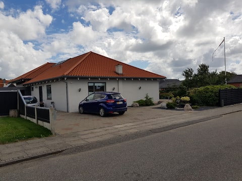 Cozy apartment close to fjord and city center