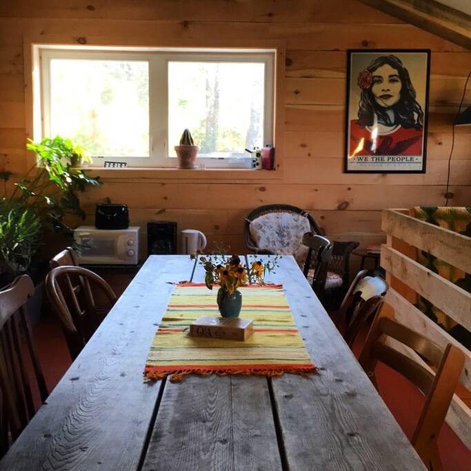 Cozy shared kitchen