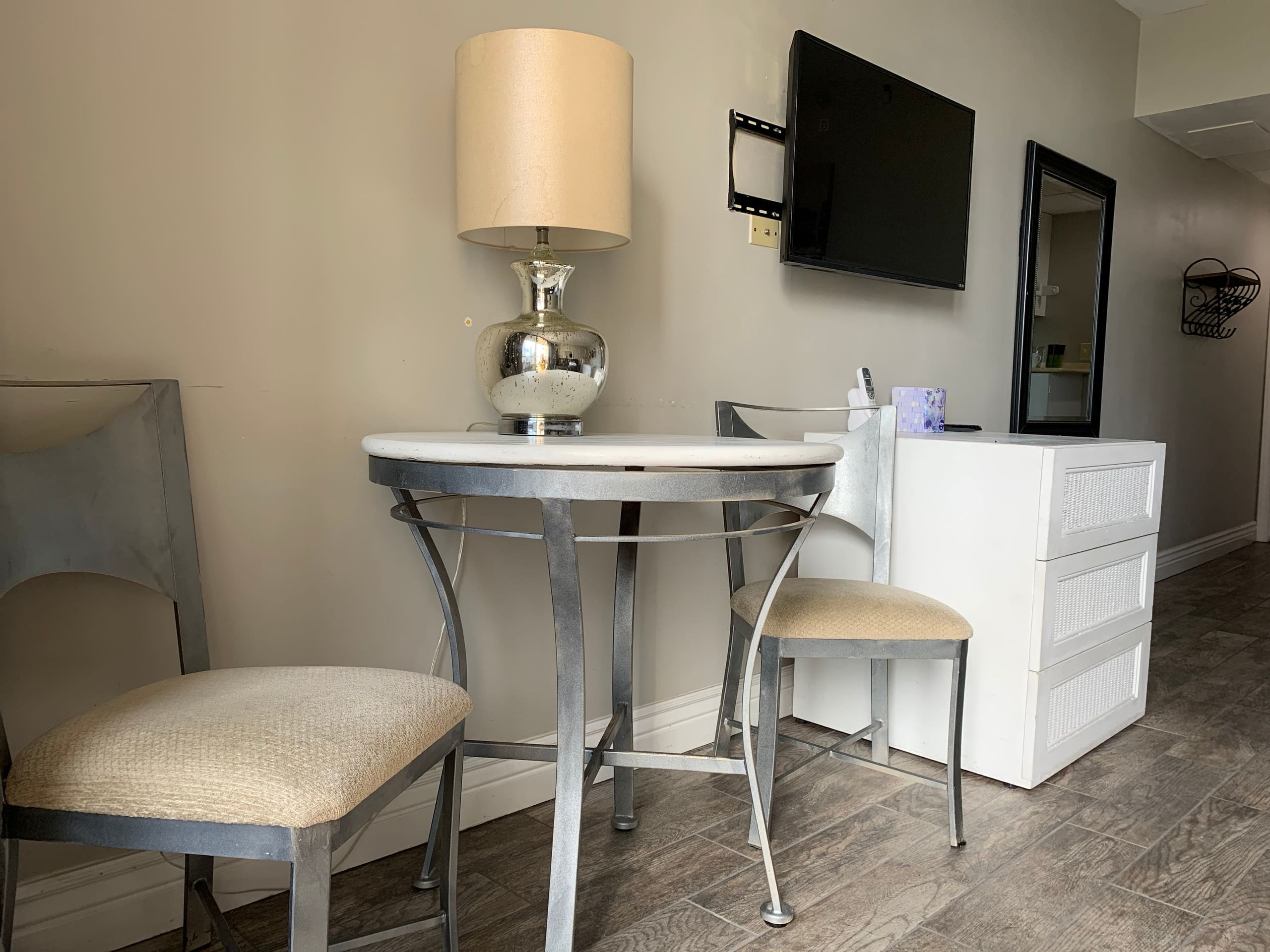 Mango go 215/Spacious Comfortable Studio - Image 7