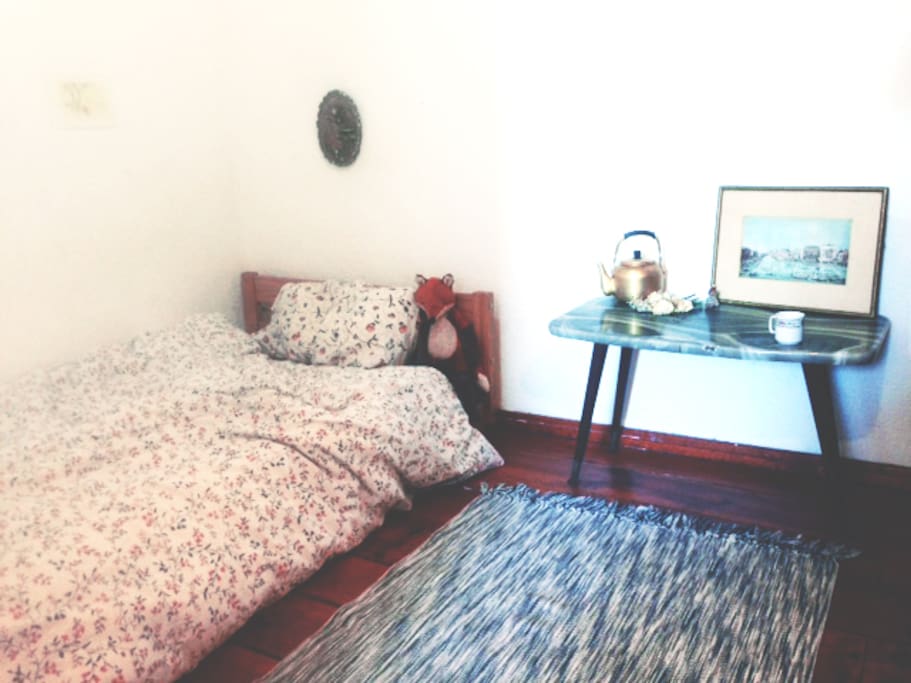 your room 1 - we can change the bed to double bed