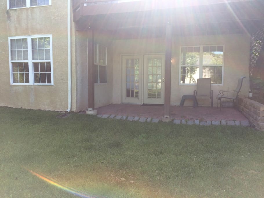 Entry way and patio