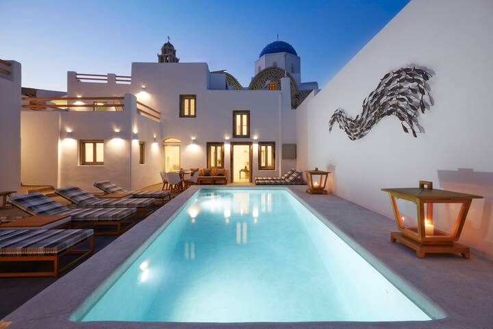 ANTELMI HOUSES MESARIA