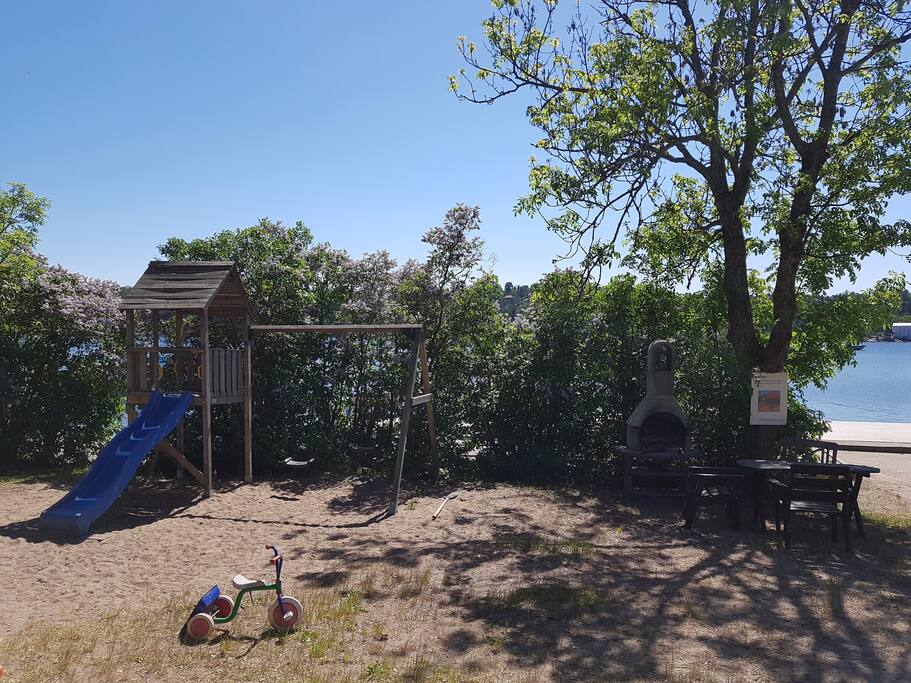 Lekpark vid stranden
